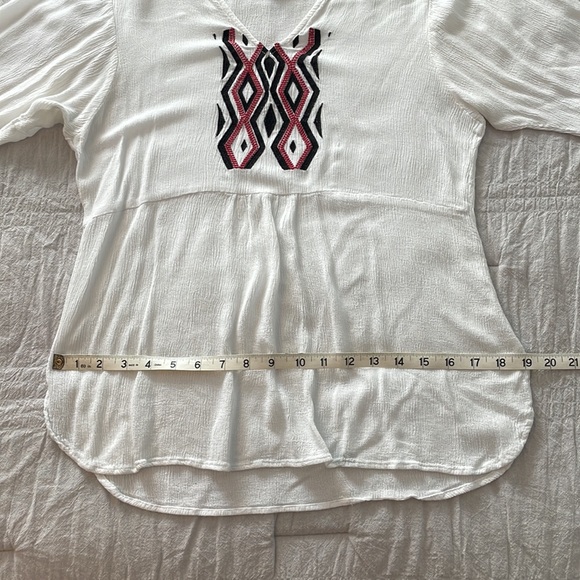 Buttons Boho 3/4 Sleeve Peasant Top - Picture 8 of 10